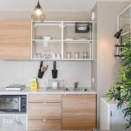Appart Avec Terrasse Et Parking A 2 Min Du Metro Marseilles Exterior foto