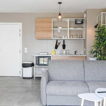 Appart Avec Terrasse Et Parking A 2 Min Du Metro Marseilles Exterior foto